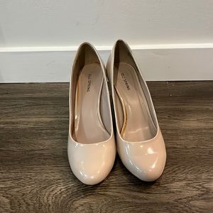 Nude heels size 10